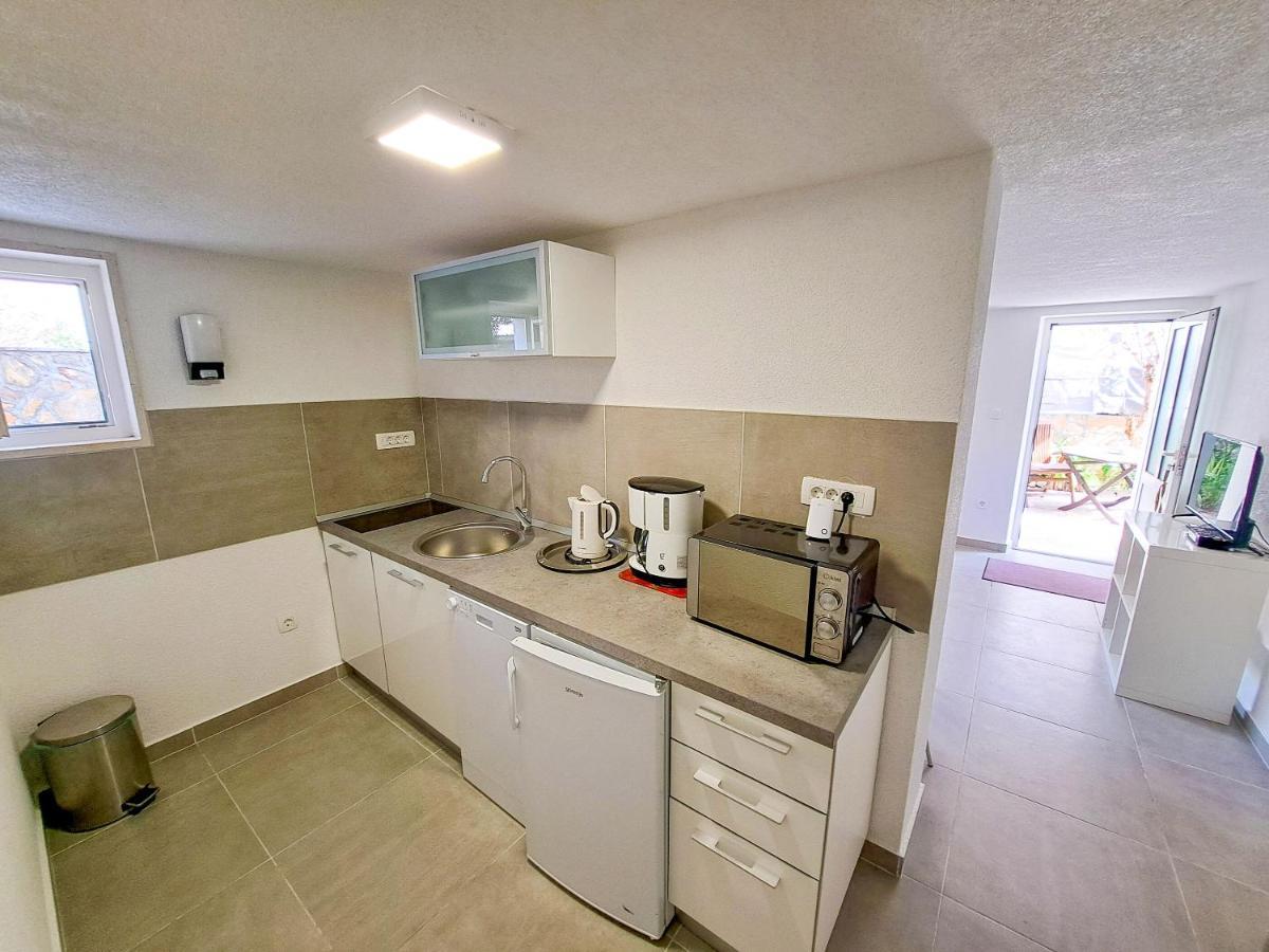 Apartments Ivanka Supetar Zewnętrze zdjęcie